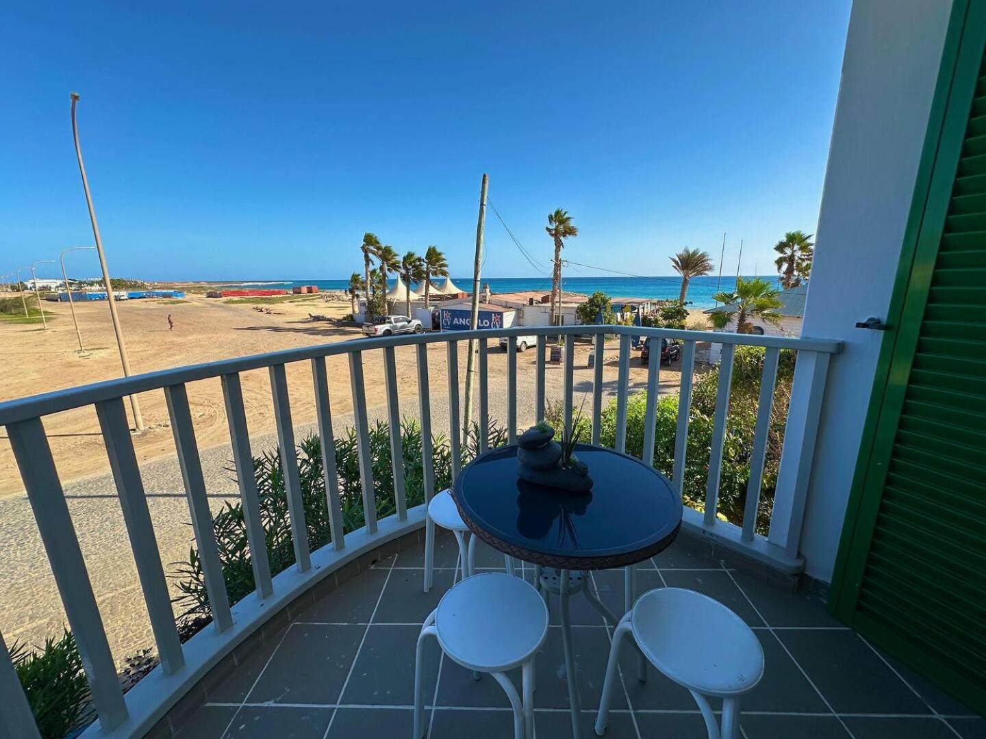 Leme Bedje Sea View - By Bobbywashere Santa Maria Exterior foto