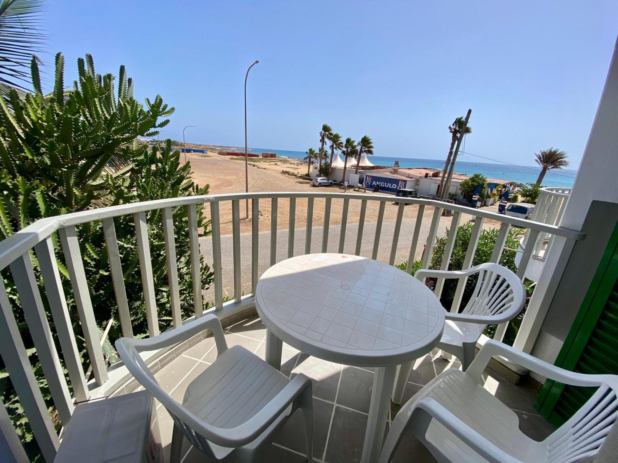 Leme Bedje Sea View - By Bobbywashere Santa Maria Exterior foto