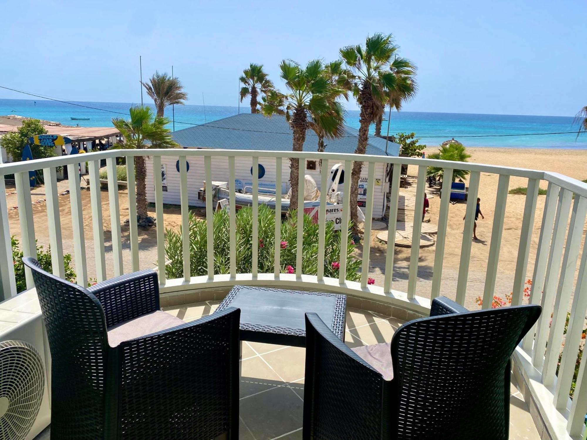 Leme Bedje Sea View - By Bobbywashere Santa Maria Exterior foto