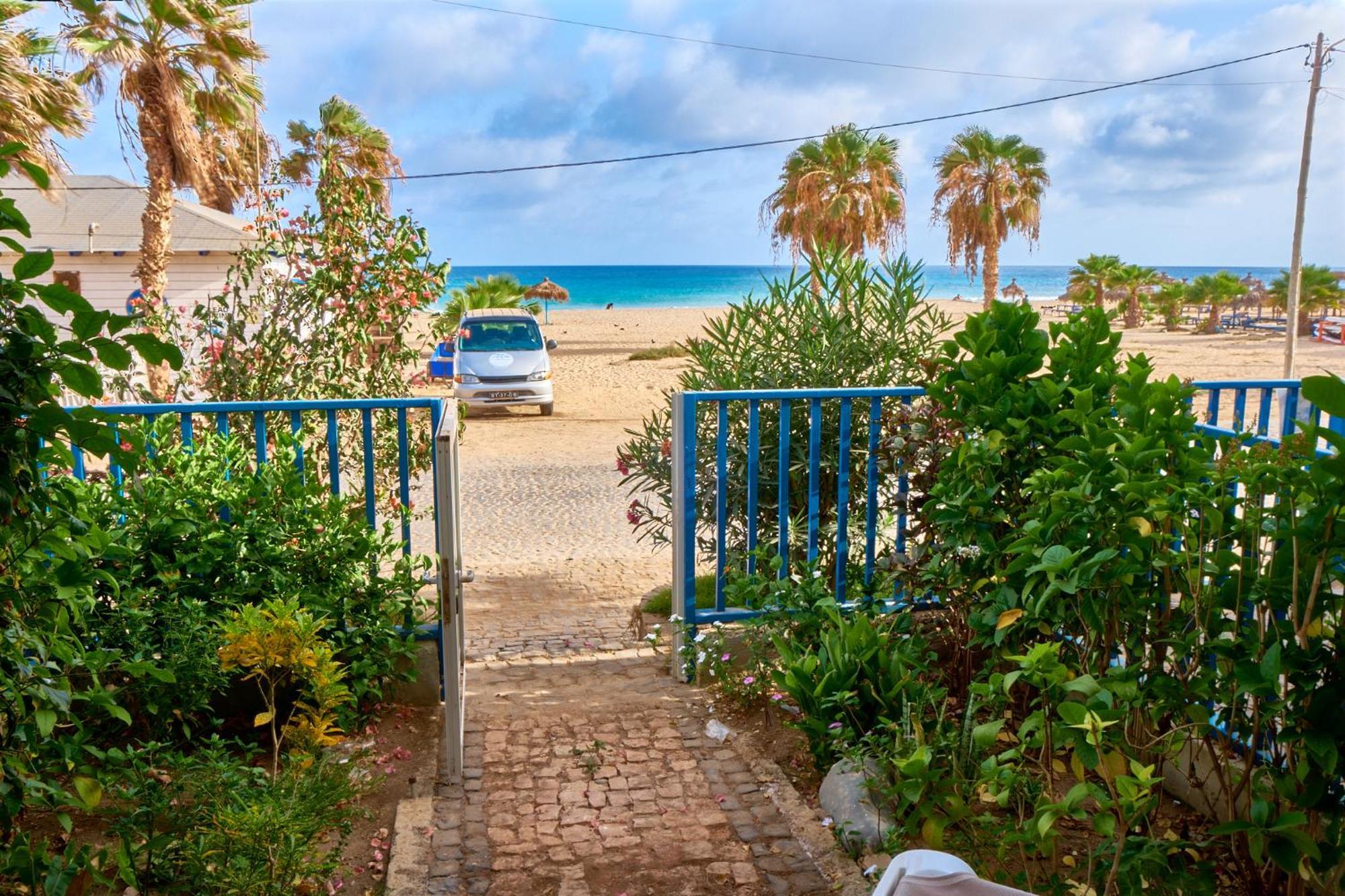 Leme Bedje Sea View - By Bobbywashere Santa Maria Exterior foto